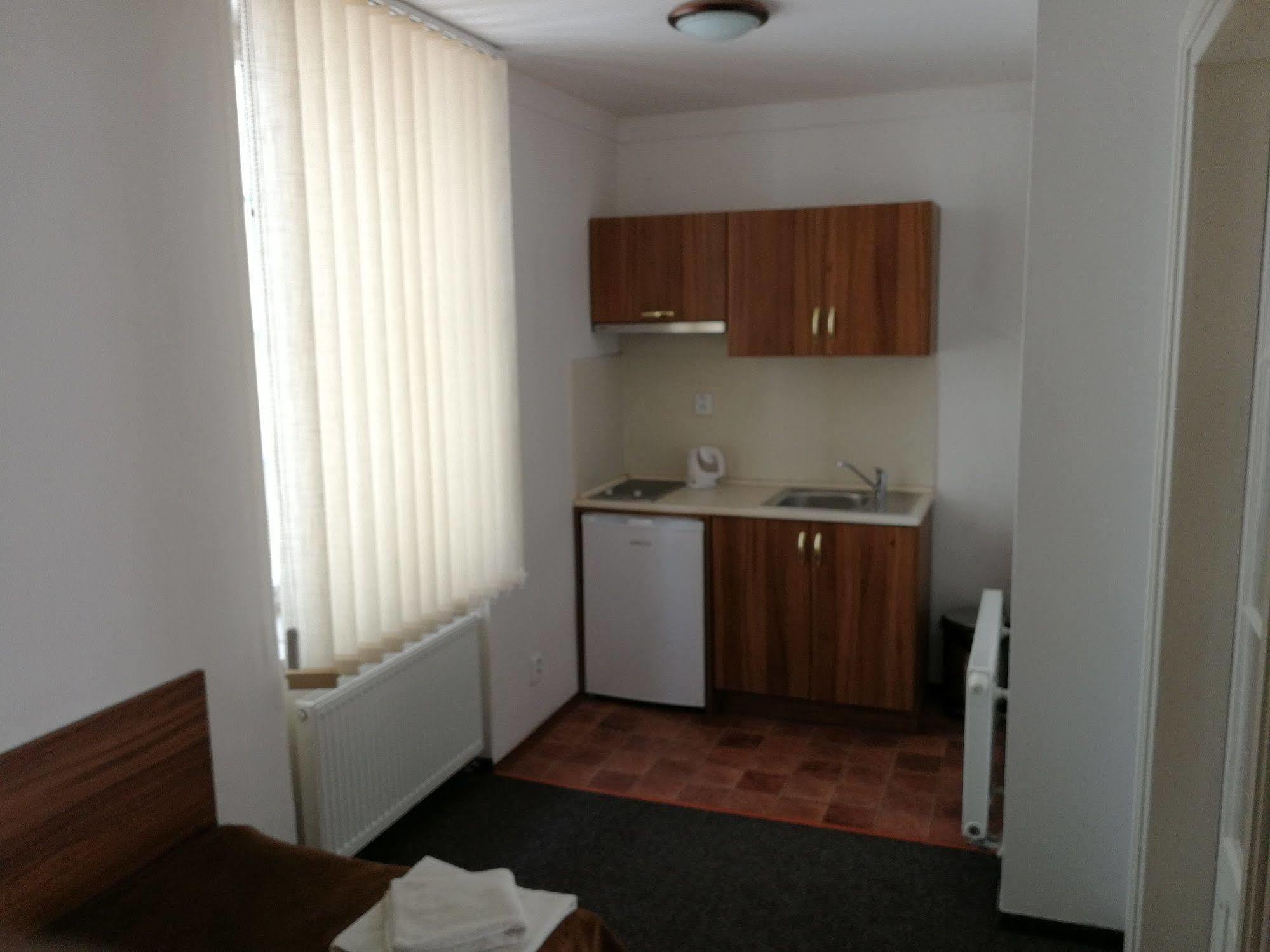 Apartments U Svejku Прага Экстерьер фото